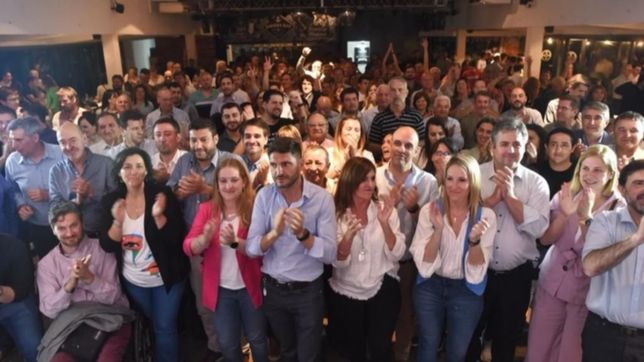 pullaro y corral cierran filas en la interna de jxc en santa fe