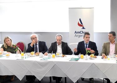 Massa, un té con CEOs de EE.UU. y la metáfora del gerente despedido