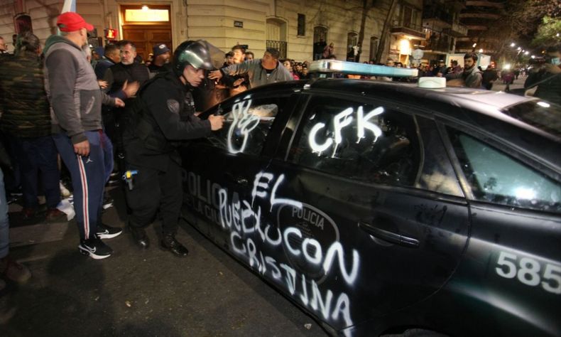Incidentes casa de CFK Incidentes casa de CFK