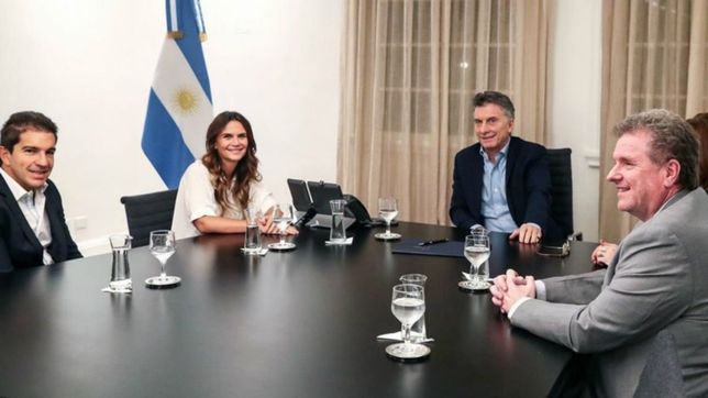 granata arma equipos y estudia para ser abanderada de los celestes