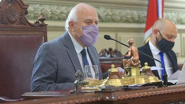 lifschitz ocupa el vacio que deja perotti en el debate por la hidrovia