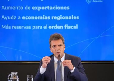 Massa anunció un dólar soja a $200 para las exportaciones de granos
