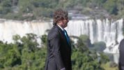 Javier Milei en las Cataratas del Iguazú, en Misiones.