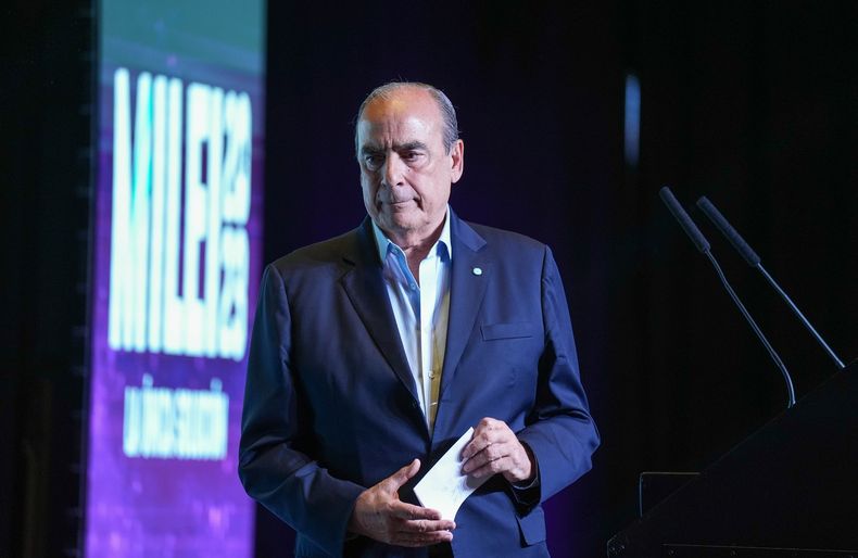 Guillermo Francos.