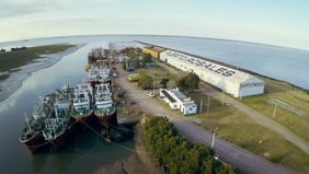El puerto petrolero bonaerense, escenario de cruces entre el PRO y el FdT