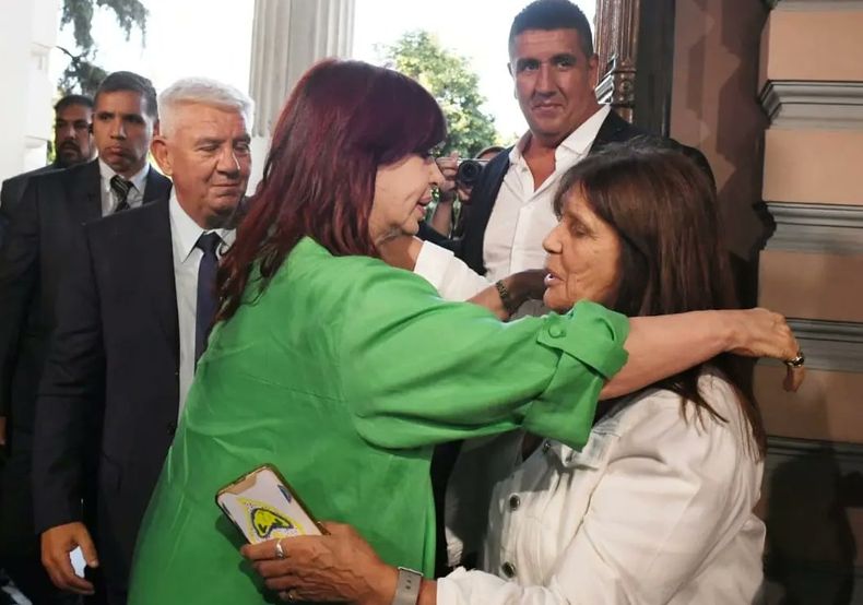 Cristina Fernández de Kirchner y Teresa García.