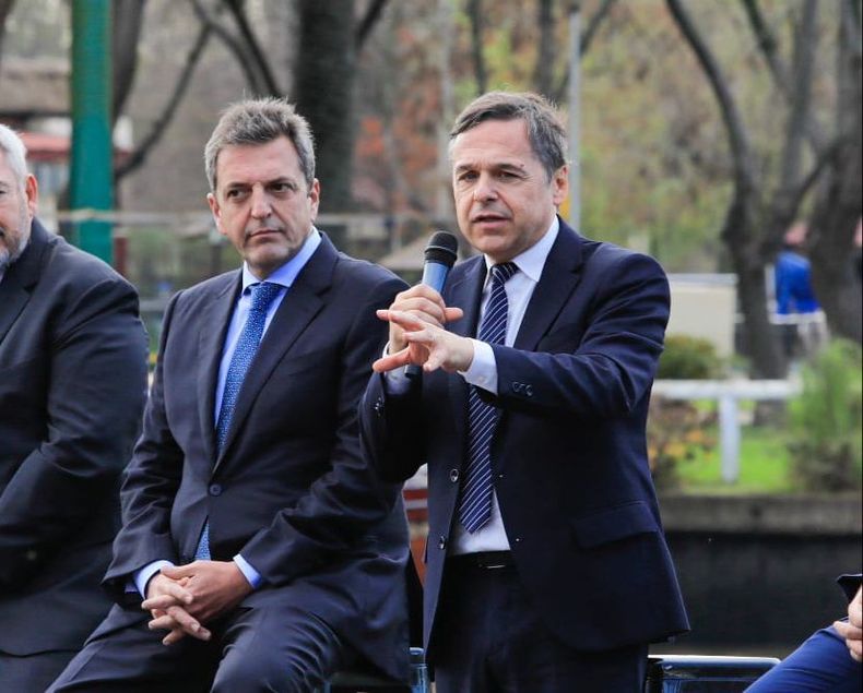 Massa junto a Diego Giuliano, alfil del ex minsitro de economía en Santa Fe