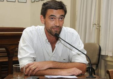 “En Tandil, el intendente es incapaz de escuchar otra voz que no sea la propia”