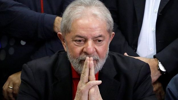 En un clima áspero, la Corte define si Lula va preso o continúa en libertad