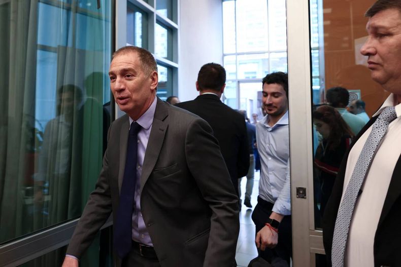 Diego Santilli busca el apoyo de los gobernadores a la reforma laboral.