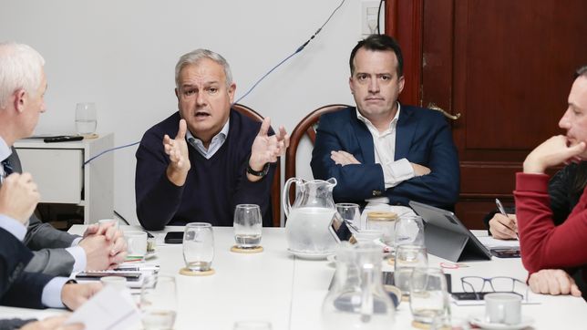 diario de la convencion de santa fe, dia 27 bis: fiebre de martes por la noche entre unidos y la oposicion