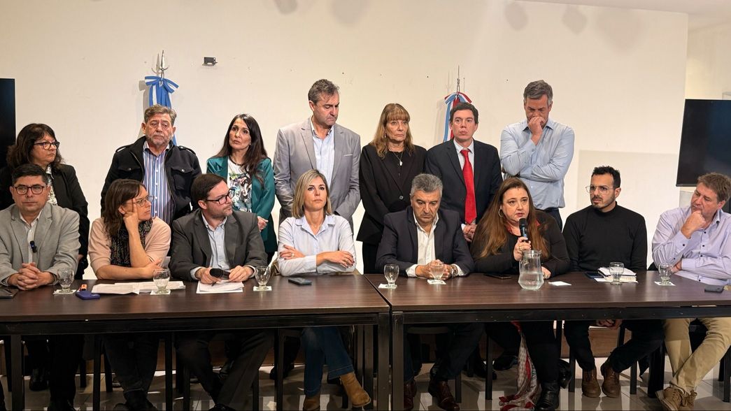 Integrantes de las bancadas opositoras de la Legislatura de Córdoba pidieron jury a los fiscales del caso Agostina