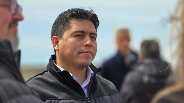 Claudio Vidal, gobernador de Santa Cruz. 