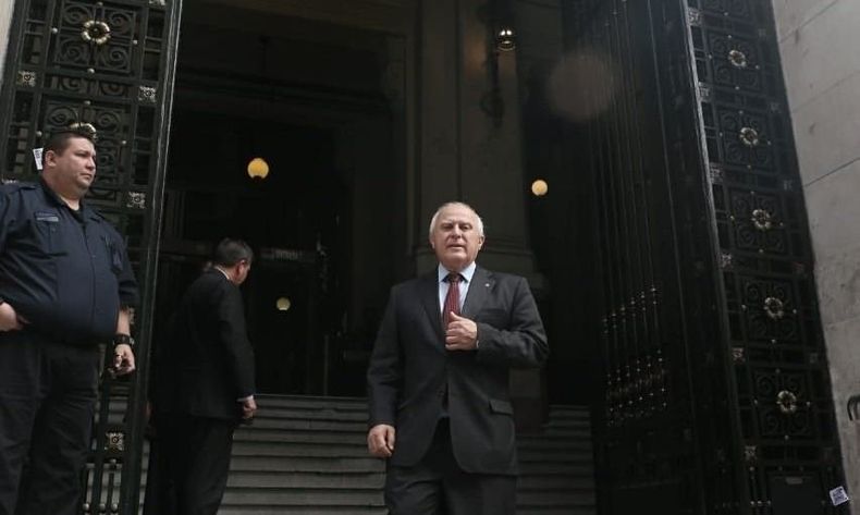 Lifschitz