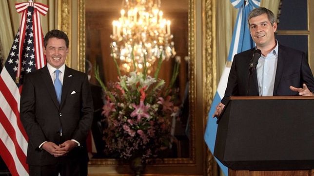 denuncian penalmente a macri, pena y lousteau por la compra de armas a estados unidos