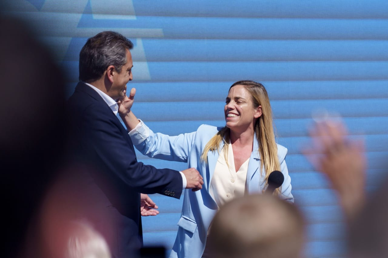 Sergio Massa y María Emilia Soria, únicos oradores en General Roca.
