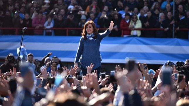 el kirchnerismo y un sector del pj salen a respaldar la decision de cfk