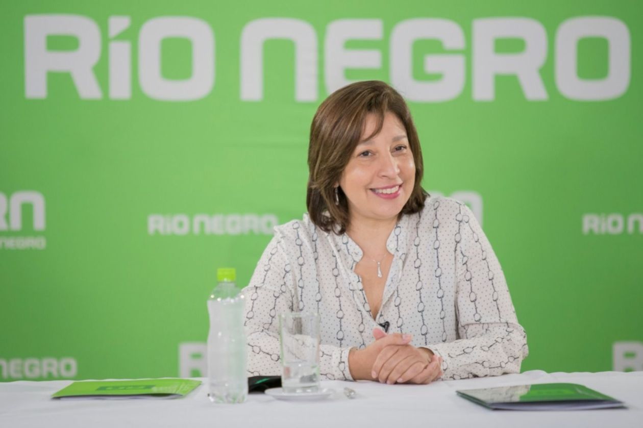 La gobernadora de Río Negro Arabela Carreras Río NEGRO Arabela Carreras
