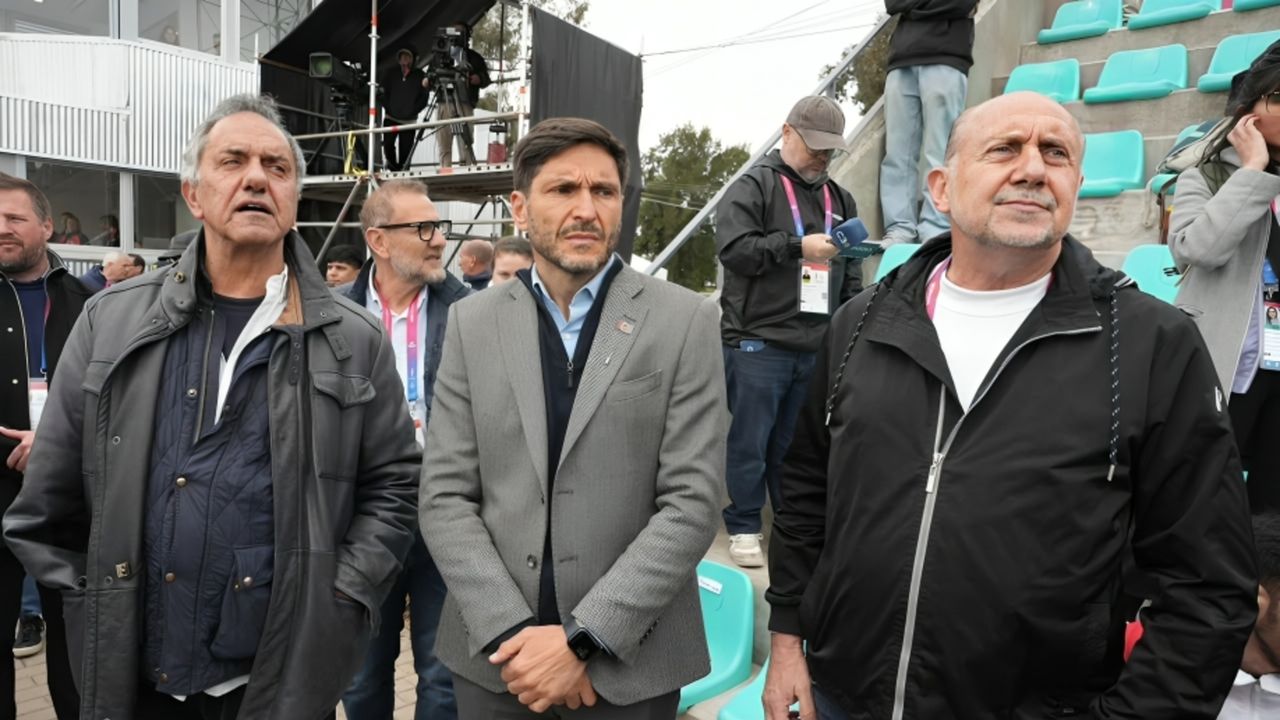 Santa Fe: las flores de Pullaro a Scioli y Milei por el apoyo en seguridad y en los juegos Suramericanos 2026