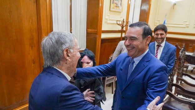 Schiaretti y Pullaro fueron recibidos por el gobernador de Corrientes