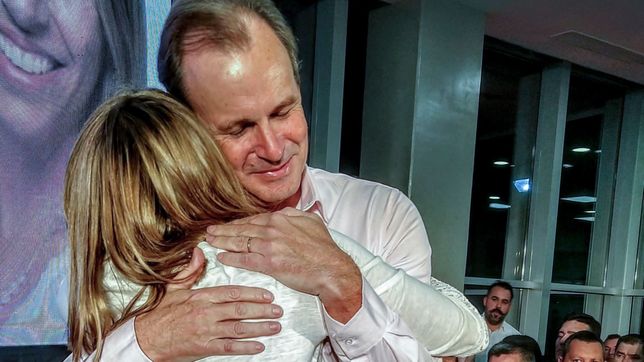 bordet confirma su amplio triunfo y hay batacazo peronista en parana