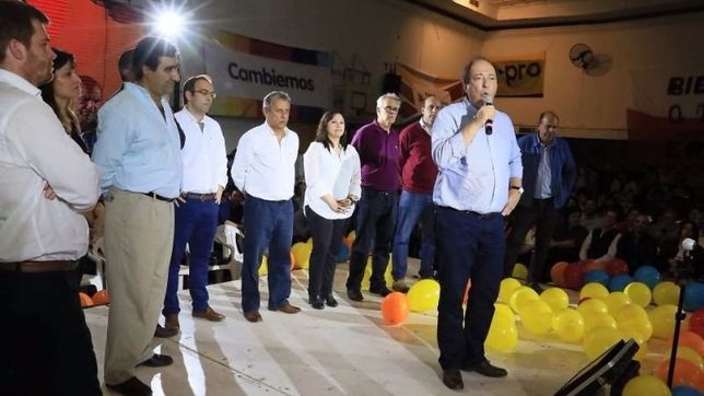 a contramano de sus aliados, pechi quiroga invito al mpn a integrar cambiemos