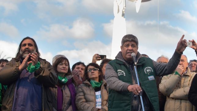 sube la tension: los moyano amenazan a macri con parar los camiones tres dias