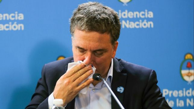 el gran debut: dujovne, derrotado por el piquete ruralista de etchevehere