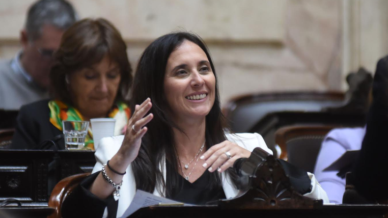 Sofía Brabilla integra el bloque del PRO, la suya es una de las tres que se pondrán enjuego desde Corrientes. 