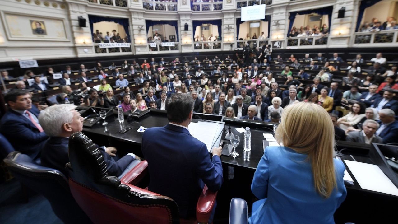 Axel Kicillof en la Legislatura&nbsp;
