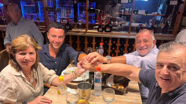 la unica coincidencia de juez y de loredo: esconderle el juego a llaryora