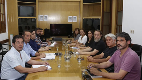 El gremio docente de Neuquén amenaza con que las clases no comiencen en 2026 si no hay una propuesta superadora de parte del gobierno de Figueroa.