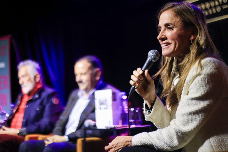 Victoria Tolosa Paz, con Ricardo Quintela.&nbsp;