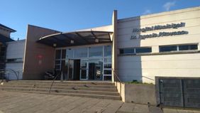 El drama extra de los intendentes que tienen hospitales municipales