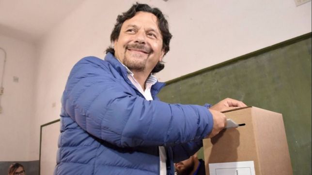 ni tan cerca ni tan lejos: salta postergo sus comicios, pero vota en agosto