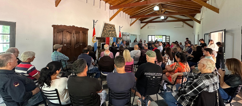 El plenario del Movimiento del Frente Renovador se realizó el sábado en Santa Fe. 