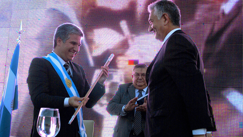 Claudio Poggi y Alberto Rodríguez Saá se pasaron el mando entre si en tres oportunidades, en 2011, en 2015 y en 2023.  