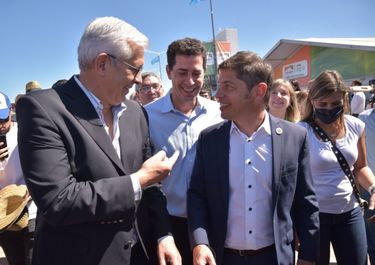 El Gobierno le promete al campo defender la gallina de los huevos de oro