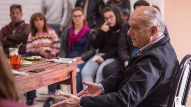 se dilata la rosca por la silla vacia que dejo grindetti