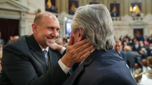 atado con doble cordel