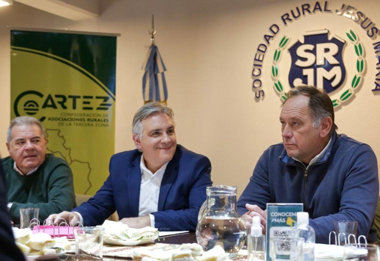 Martín Llaryora y Sergio Busso, con nuevas urgencias políticas para el sector agroproductivo.