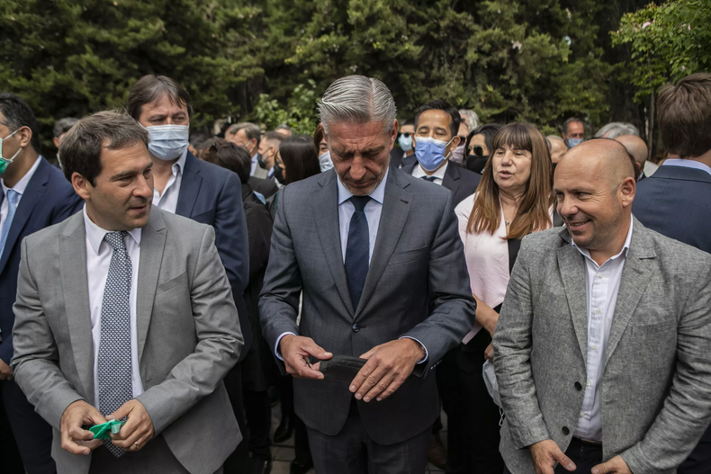 Mariano Arcioni junto a los integrantes de la fórmula de Arriba Chubut, Juan Pablo Luque y Ricardo Sastre, que es actual vicegobernador.