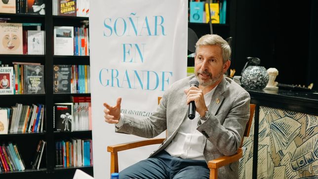 Rogelio Frigerio, en la presentación de su libro Soñar en grande.