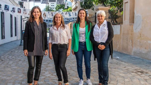 Liliana Montero, junto a las responsables de las secretarías del Ministerio de Desarrollo Humano de Córdoba.