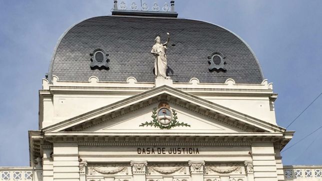 la corte de vidal: rafaga de buenas noticias para la gobernadora