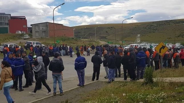 plan de ajuste en el sur: despidos en rio turbio e ypf