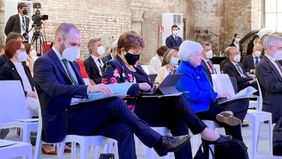 Guzmán cerró su gira sin pegar las figuritas difíciles en el álbum del FMI