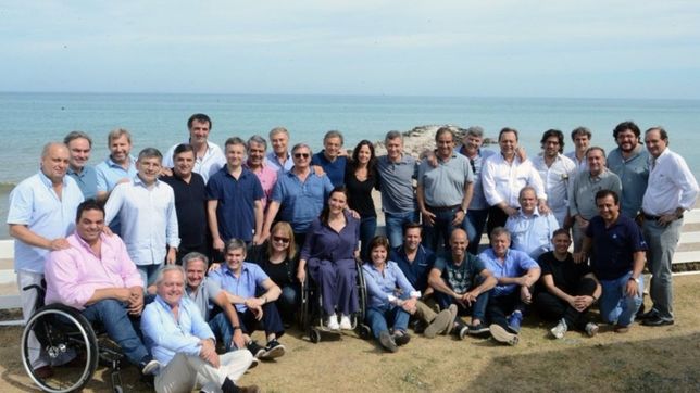 otro retiro espiritual en chapadmalal: balance, bajada de linea y pijama party