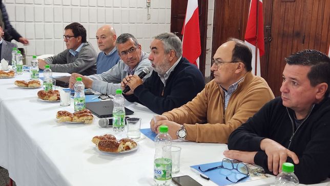 abrazados a la neutralidad, intendentes radicales afinan el lapiz en modo 2024