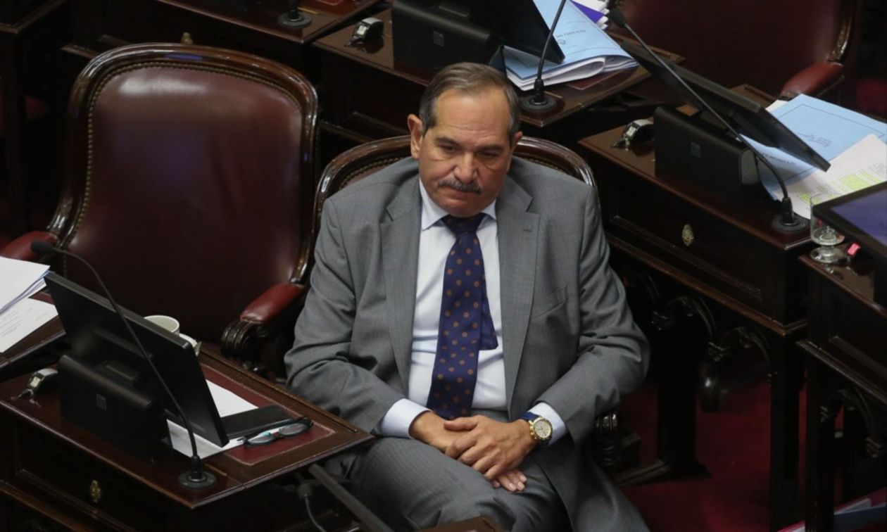 José Alperovich José Alperovich